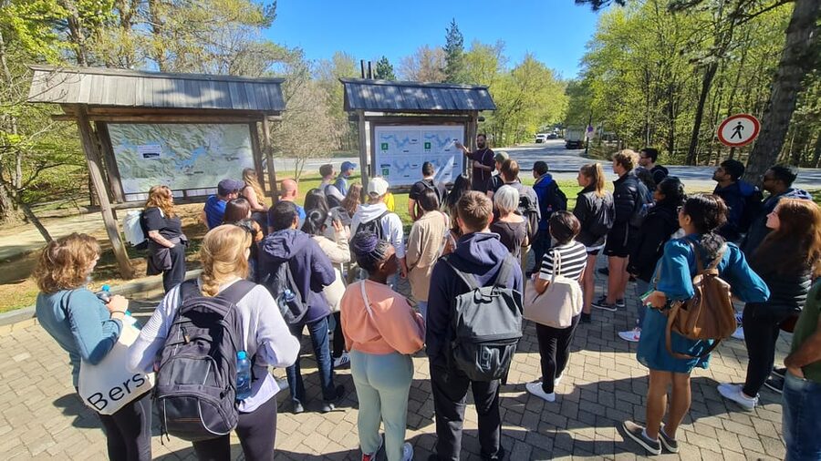 From Zadar: Plitvice Lakes Guided Tour with Boat & Train - Lake Kozjak by electric boat
