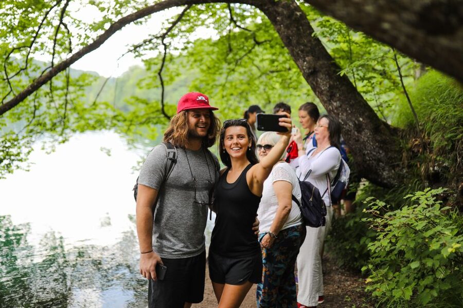 From Zadar: Round-Trip Transfer to Plitvice Lakes - Who should book this Plitvice day trip?