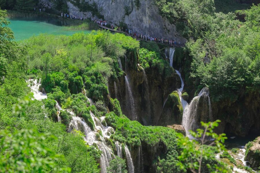 From Zadar: Round-Trip Transfer to Plitvice Lakes - The walking conditions and what to pack