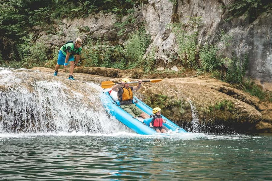 From Zagreb: Mrežnica kayaking & Rastoke village - day trip - Leaving Zagreb for Croatia’s green interior