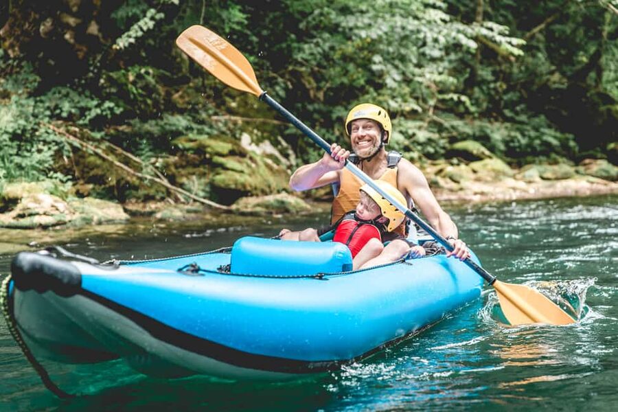 From Zagreb: Mrežnica kayaking & Rastoke village - day trip - A short ride to the Mrežnica starting point