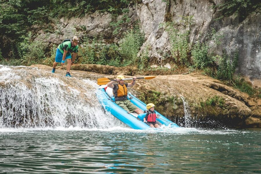 From Zagreb: Mrežnica kayaking & Rastoke village - day trip - Who should book this day trip?