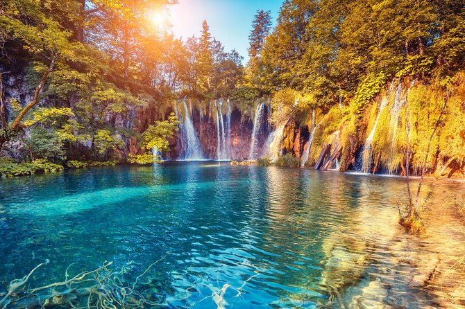 From Zagreb: Plitvice Lakes guided tour - Lunch breaks and the clock