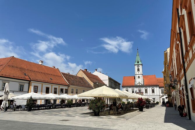 From Zagreb: Plitvice Lakes guided tour - How the guides shape the day