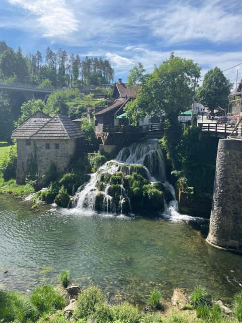 From Zagreb: Rastoke and Plitvice Guided Trip with Ticket - Leaving Zagreb for Croatia’s Water Country