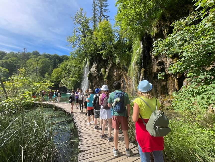 From Zagreb: Rastoke and Plitvice Guided Trip with Ticket - Plitvice Lakes: Sixteen Lakes Linked by Waterfalls