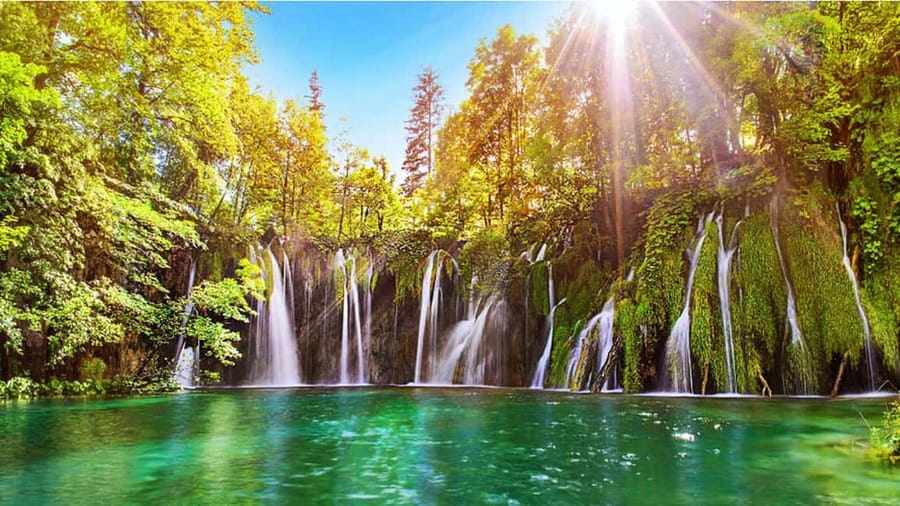 From Zagreb: Rastoke and Plitvice lakes Guided Day Trip - Rastoke: a 35-minute village of mills and falling water