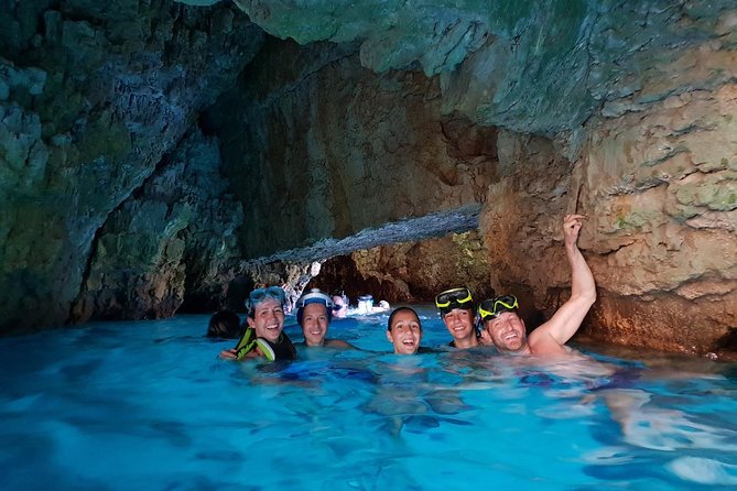 FULL CAVE & SAFARI EXPERIENCE by KAYAK - Kolombarica cave and the 15-meter cliffs