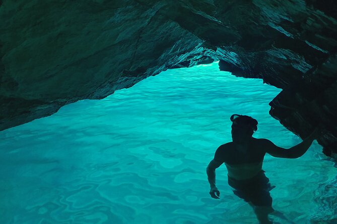 Full Day Kayaking and Snorkeling to Green Cave with GoPro photos - What the $89 price really includes