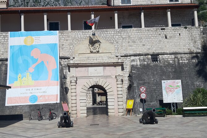 Full-Day Tour Bay of Kotor Perast Kotor and Budva small group from Dubrovnik - The drive, border, and road conditions