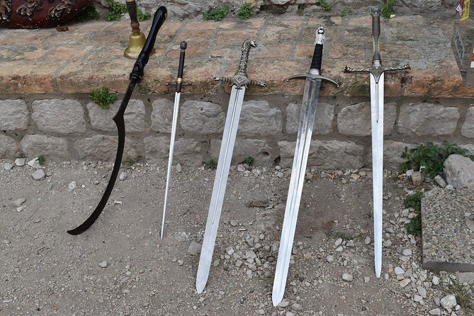 Game of Thrones Extended Tour with Swords and Props - Pile Gate, the public entrance to King’s Landing