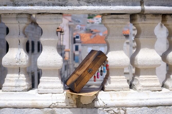 Game of Thrones Private Outdoor Escape Game in Dubrovnik - The wooden book begins the mission