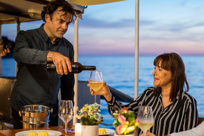 Gastro Cruise | Dinner and Boat ride around Dubrovnik Old Town - Key points before you book