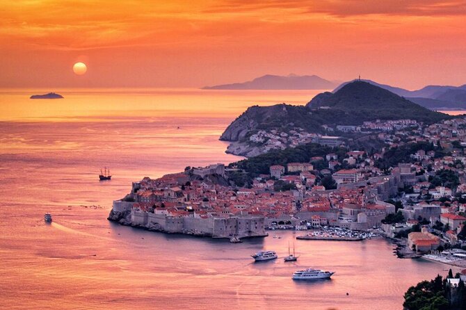 Golden hour SUNSET CRUISE from Dubrovnik Old Town - Leaving Dubrovnik’s Old Town port at 7 pm