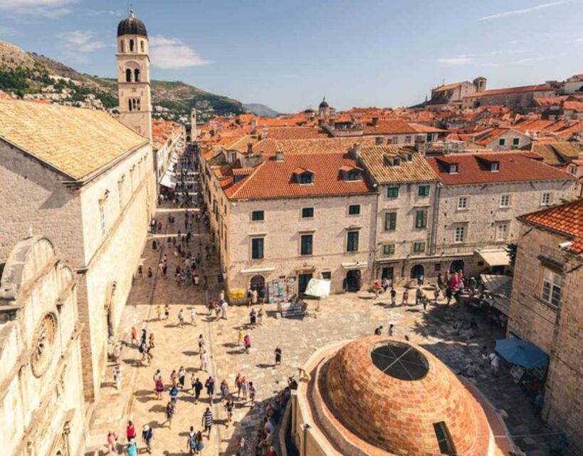 Group tour: Dubrovnik Walking Tour (1h duration, 9:30am, 6pm - Starting beside the Amerling fountain at Pile Square