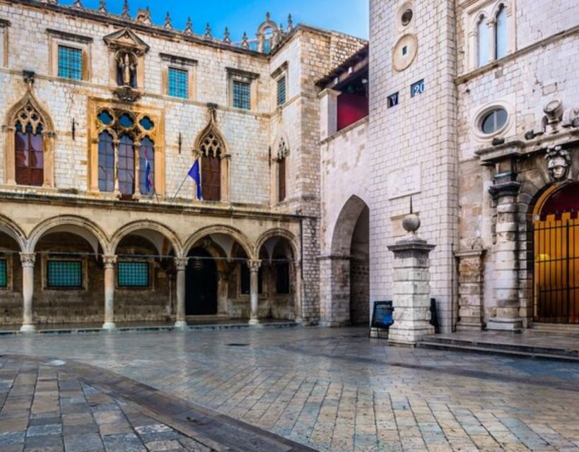 Group tour: Dubrovnik Walking Tour (1h duration, 9:30am, 6pm - The Franciscan Monastery and the first layer of Dubrovnik