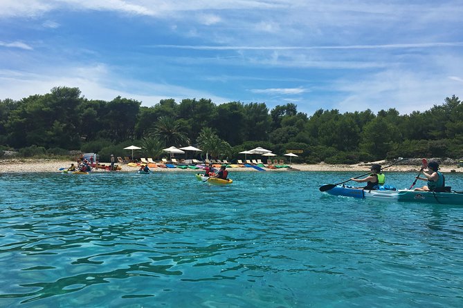 Guided kayaking tour to Pakleni islands - A restaurant stop with food at your own cost