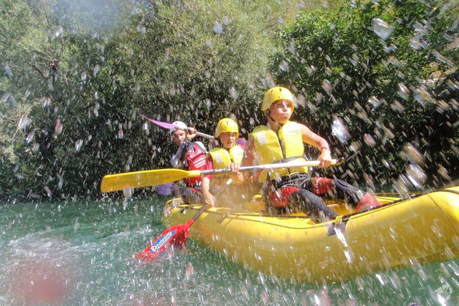 Half-Day Cetina River Rafting - The transfer from Dalmatia to the river