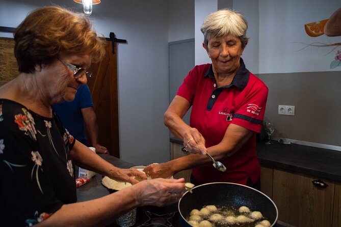 Half-Day Cooking Workshop Gastronomy in Korcula - Sitting down to eat what you made