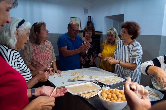Half-Day Cooking Workshop Gastronomy in Korcula - Making a day of Blato