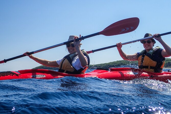 Half day Guided Sea Kayaking Activity in Hvar - Crossing the strait and finding your rhythm