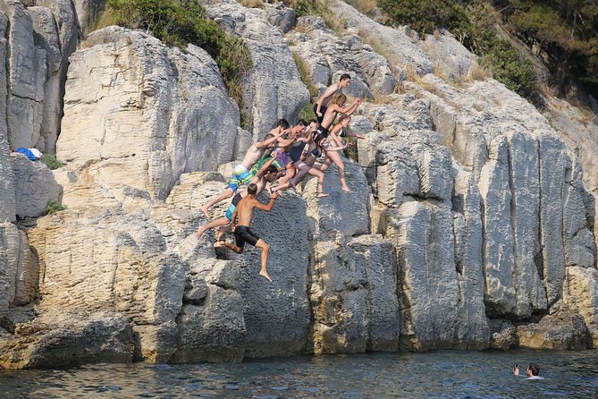 Half-Day Split Sea Kayak Adventure - What the guides add to the outing