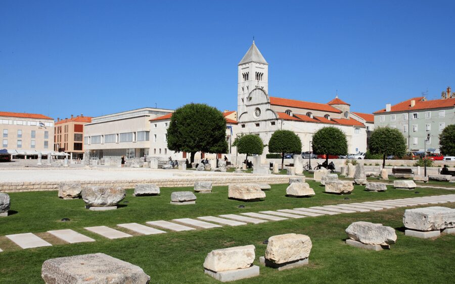 History Walking Group Tour in Old Center of Zadar - The Roman Forum and Zadar’s ancient foundations