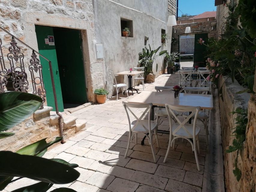 Hvar: Hvar Wine Tasting Experience - The guides make or break the afternoon