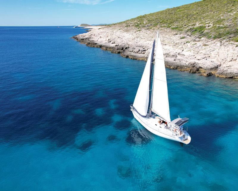 Hvar: Private Sailing Boat Trip with Swimming and Snorkeling - Is $471 good value for six people?
