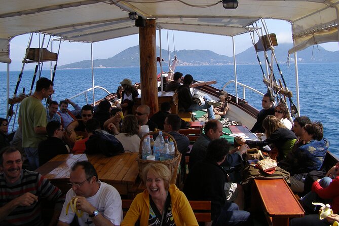 Island Hopping & City Walls Cruise with Food and Open Bar - Why this cruise works well from Dubrovnik