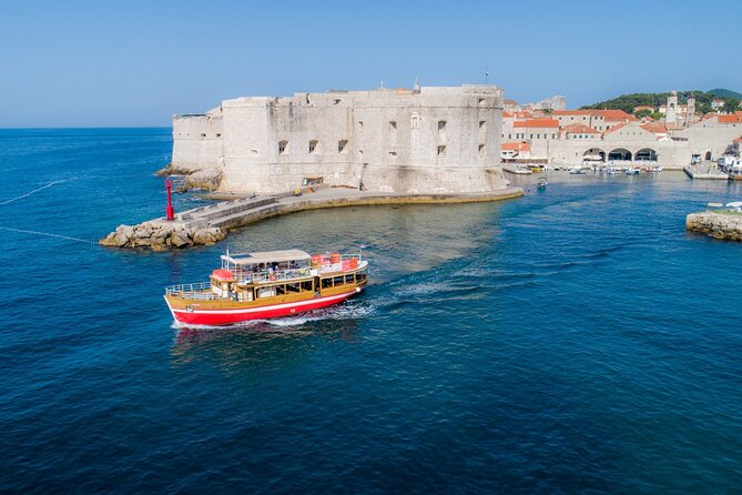 Island Hopping & City Walls Cruise with Food and Open Bar - Sipan adds a little culture between swims