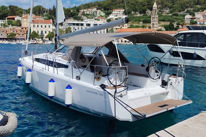 Islands Tour on Luxurious Jeanneau Sun Odyssey - What the $156.53 price really buys