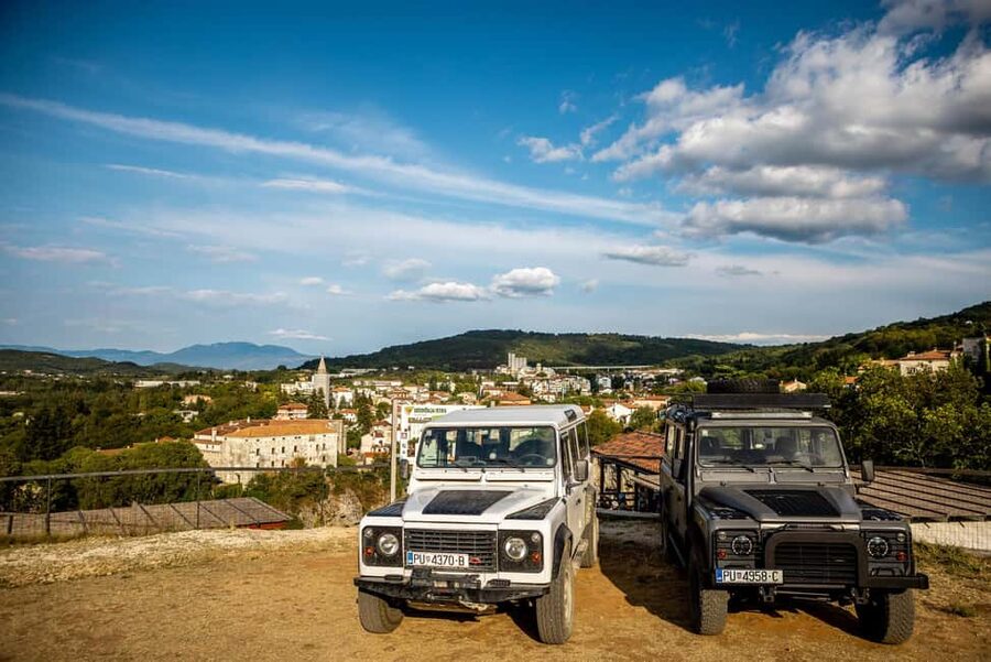Istria: Land Rover Off-Road Adventure with Tastings - Meeting point and practical planning