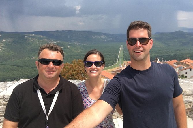 Istrian hill top cities tour with truffle and olive oil tasting - Groznjan, the City of Artists
