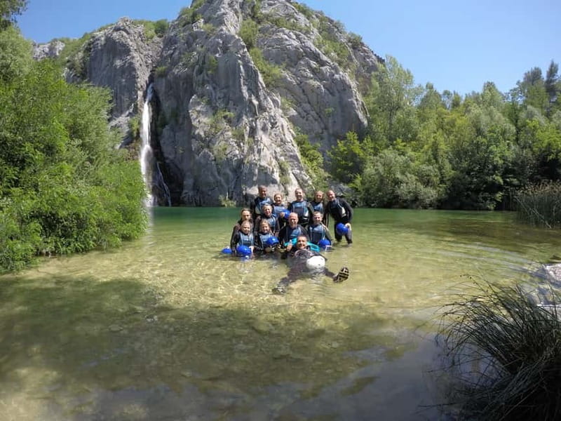 Iz Omisa/Zadvarija: Extremni Canyoning na rijeci Cetini - Three hours of river, rock, and tunnels