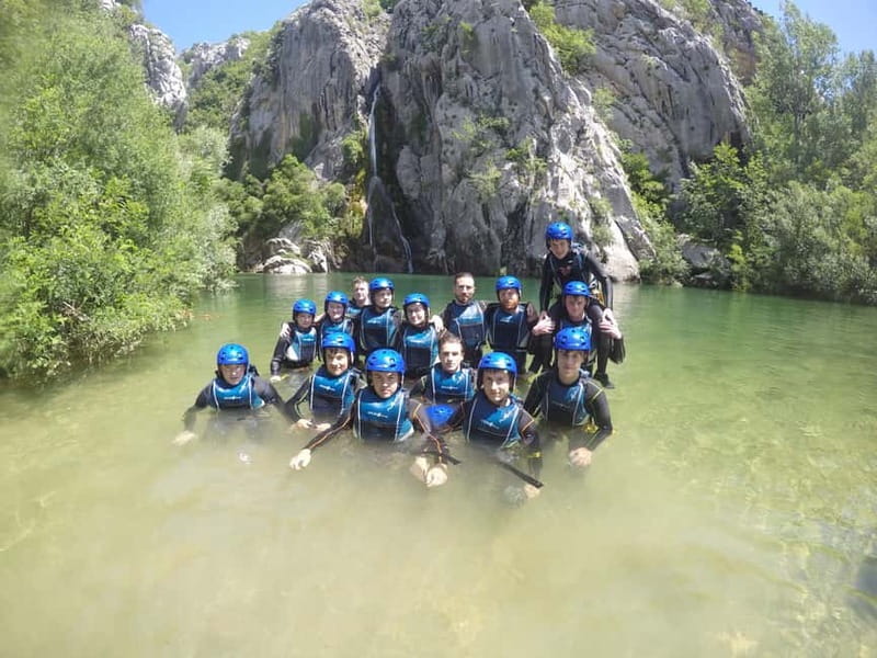 Iz Omisa/Zadvarija: Extremni Canyoning na rijeci Cetini - Returning through Kraljevac