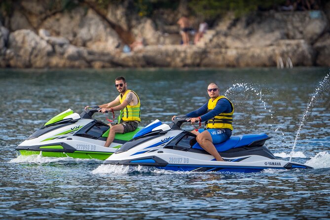 Jet Ski Rent 1h - Who will enjoy this rental most?