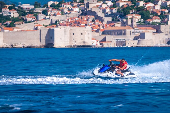 Jet Ski Rent 30 min - Waves, comfort, and the weather question
