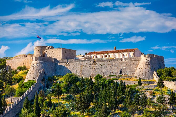 Jewels of Hvar - Private Walking Tour - What the two-hour format really gives you