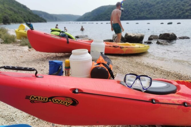 Kayaking Experience in Lim Bay Sea in The Croatian Fjord - Returning to the launch point and stopping for a drink