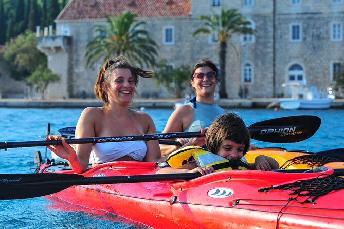 Kayaking Korčula's Paradise -Half Day Guided Kayak Tour - From Korčula Old Town to the water