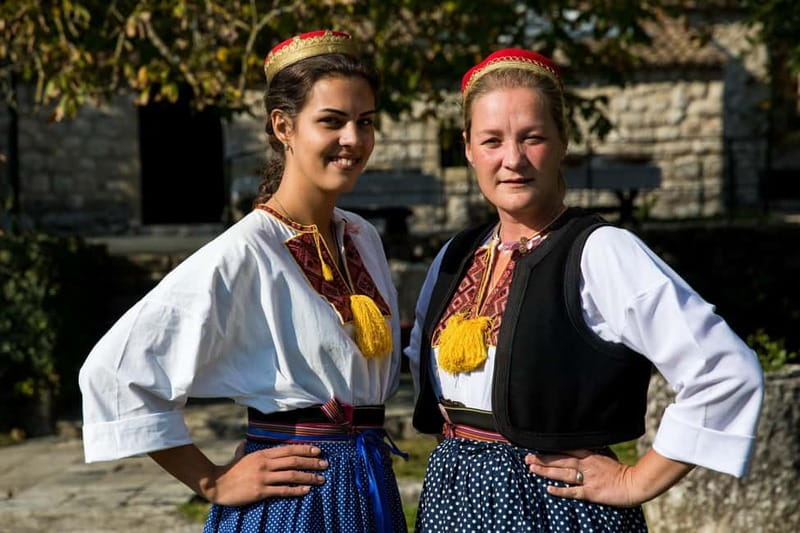 Konavle Valley: Tour with Wine Tasting from Dubrovnik - What The Guide Adds To The Experience