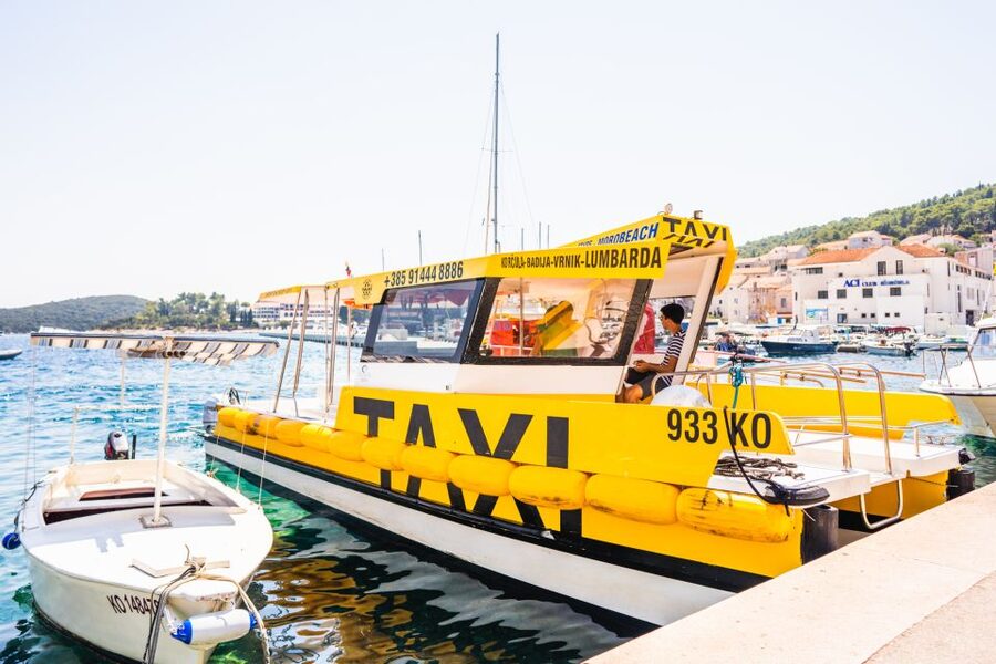Korčula 3 ISLAND CATAMARAN TOUR Badija - Vrnik - Stupe - Badija: the prettiest first stop