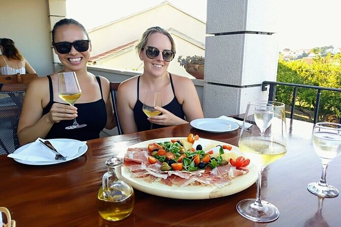 Korcula Bike & Wine Tour | Wine Tasting in Lumbarda - The transfer option for mixed groups