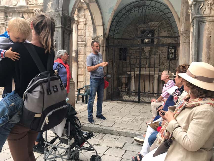 Korcula private walking tour 1 Hour - Meeting Ivan at Korčula Town Gate