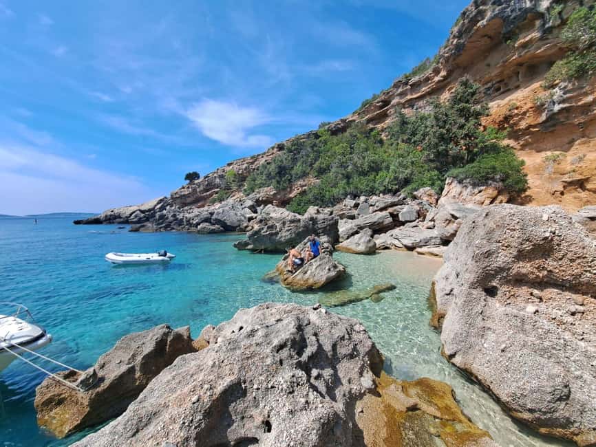 Korčula Snorkeling&Swimming, Shipwreck & More, Private Tour - A private route shaped by wind and mood