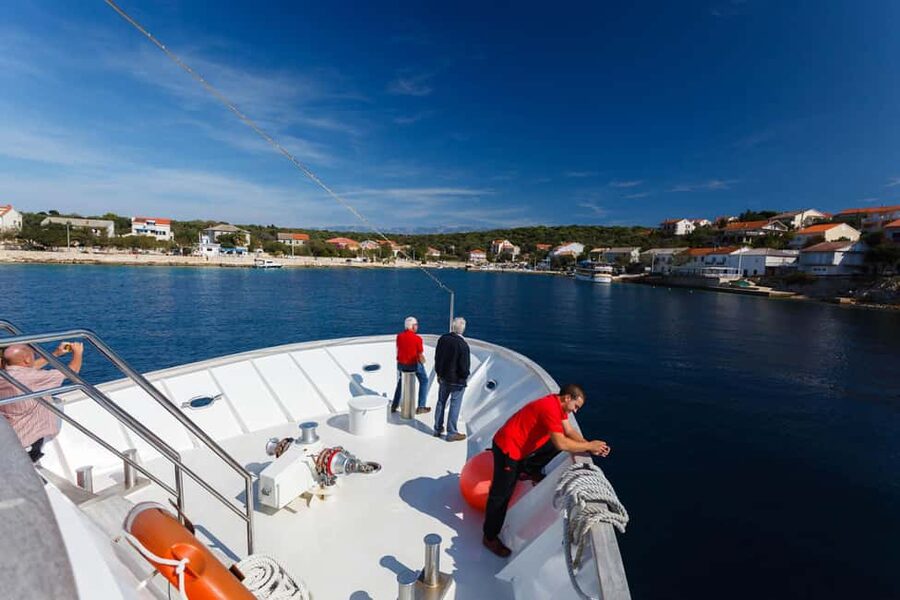 Krk:Rab & Pag Boat Trip with Swimming & City Tour with lunch - Lun and its thousand-year-old olive trees