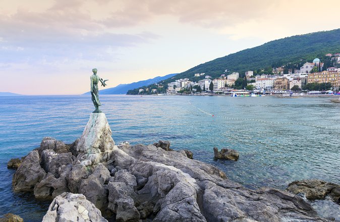 Kvarner Bay Tour with Opatija, Lovran and Local Specialties - Lovran: a quiet start with old resort character