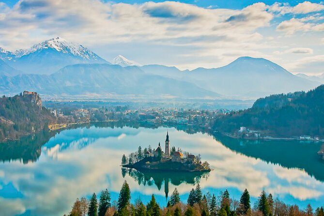 Ljubljana and Bled Lake - Small Group - Day Tour from Zagreb - A long but efficient day from Zagreb