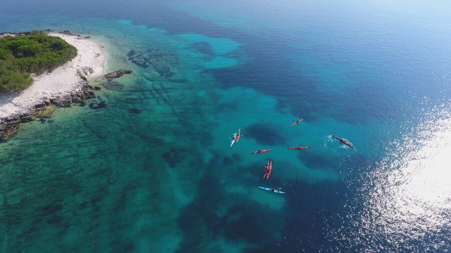 Lumbarda: Half-Day Kayaking and History with Wine delight - Why This Lumbarda Kayak Tour Feels Different